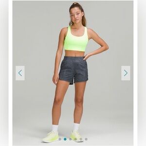 Lululemon Hotty Hot Shorts 4in